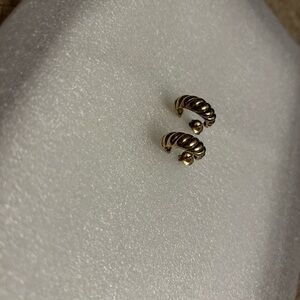 Mejuri Gold Twisted Hoop Earrings